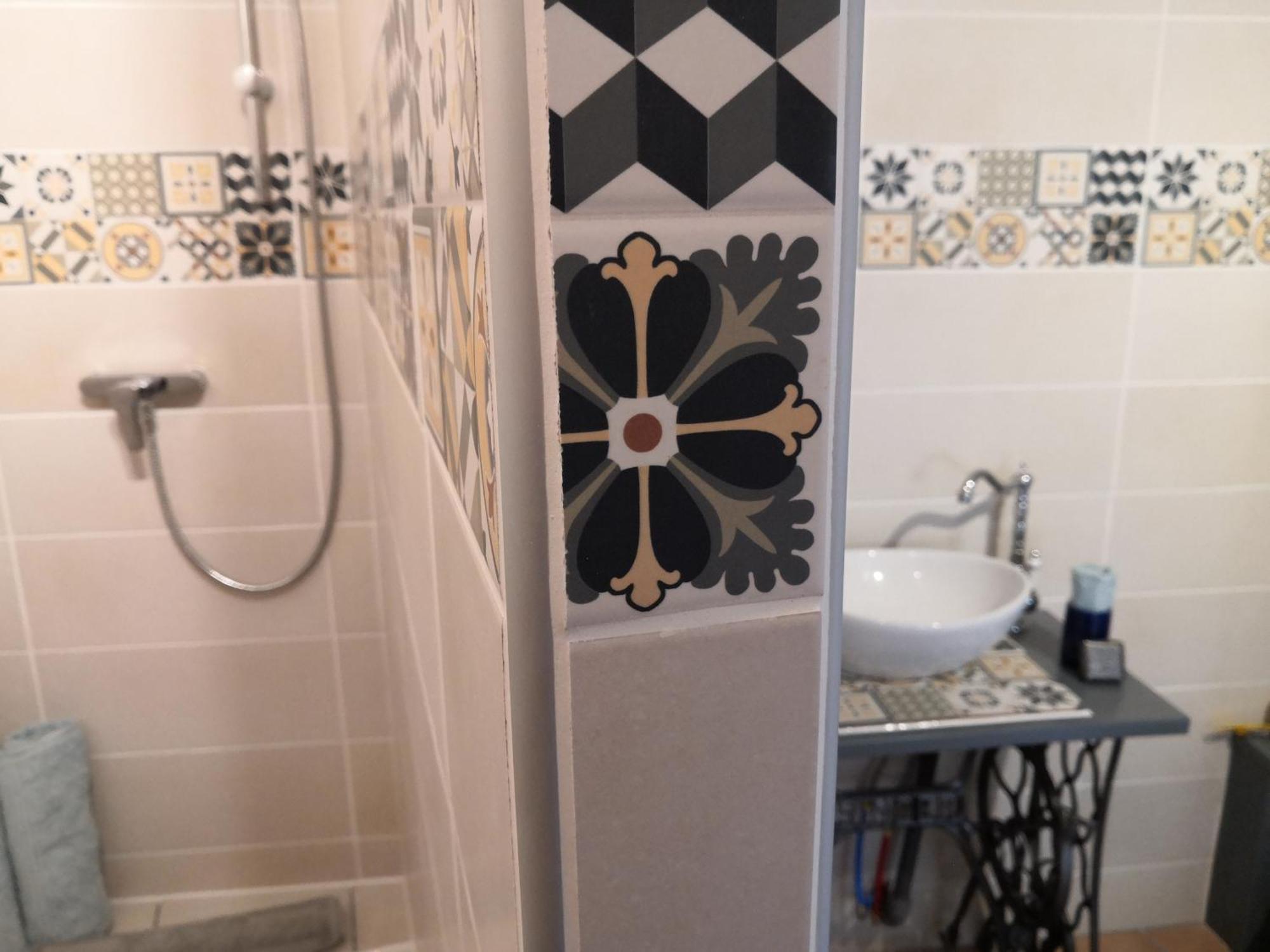 Le Petit Chateau Ginoles Room photo
